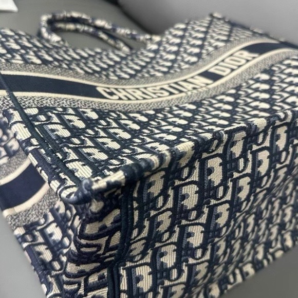 Dior Blue and White Patterned Tote - Picture 3 of 7